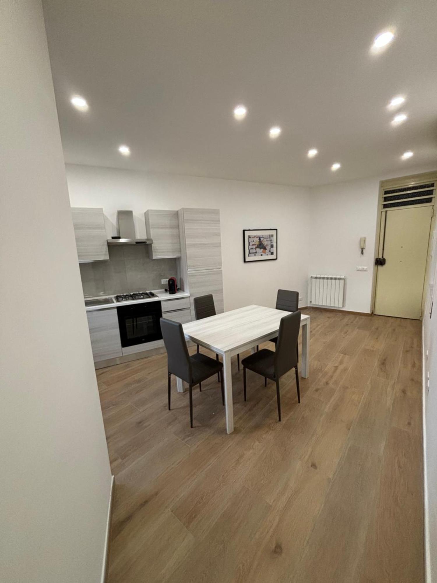 Perni Rooms Палермо Экстерьер фото